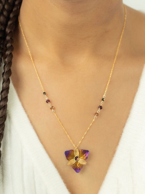 Orla Pendant Necklace Hot on Sale